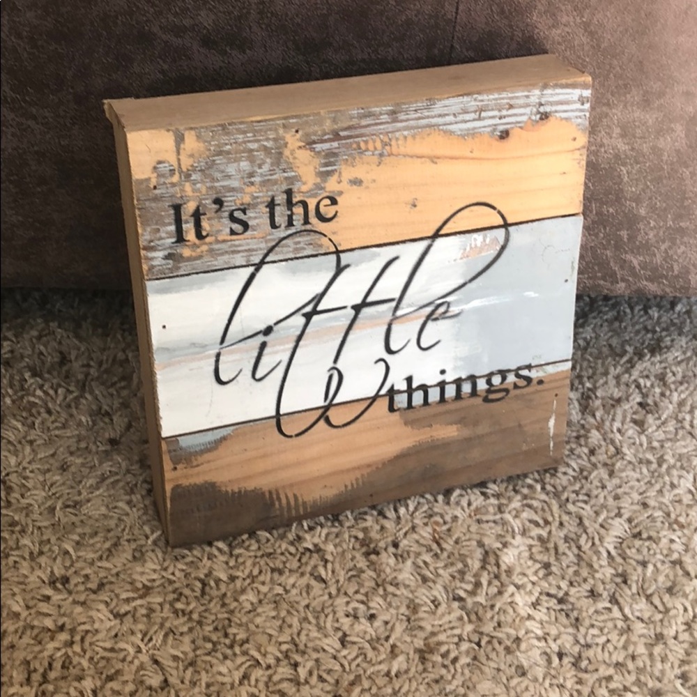 Home Decor ‘It’s The Little Things’